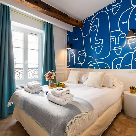 Cmg - Montmartre 11 *